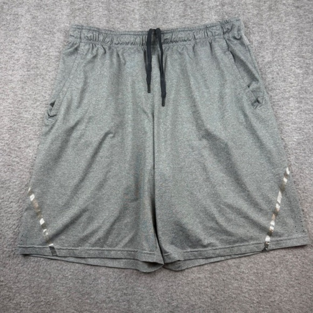 Champion Athletic Shorts Men's Large Gray‎ Reflective Performance Drawstring